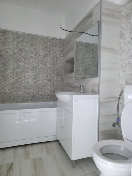 Galeriile Titan, intersectie Grigorescu cu Rebreanu, vav metrou si parc IOR